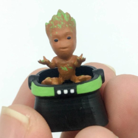 Baby Groot Keycap,  Guardian of the Galaxy keycap SA key, Cherry MX keycap - Picture 1 of 6